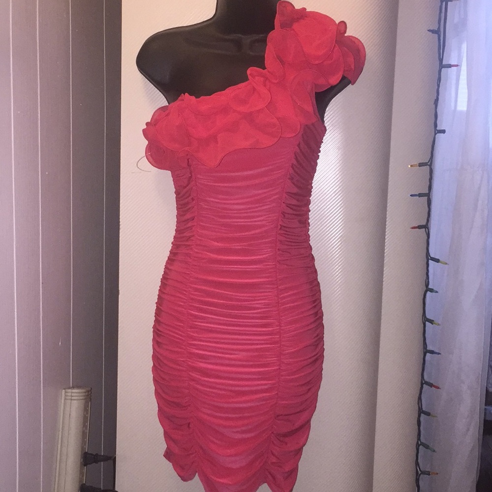 Special occasions Arden B dress 🔋 PRICE DROP